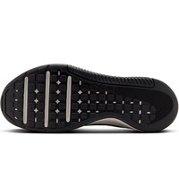 Nike zapatilla cross training hombre MC TRAINER 3 NEVE vista superior