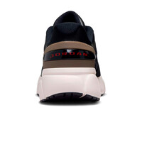 Nike zapatilla moda hombre JORDAN TRUNNER FLOW vista trasera