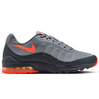 NIKE AIR MAX INVIGOR