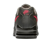 Nike zapatilla moda hombre NIKE AIR MAX INVIGOR vista trasera