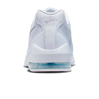 Nike zapatilla moda hombre NIKE AIR MAX INVIGOR vista trasera