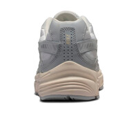 Nike zapatilla moda hombre NIKE INITIATOR vista trasera