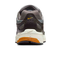 Nike zapatilla moda hombre NIKE P-6000 vista trasera