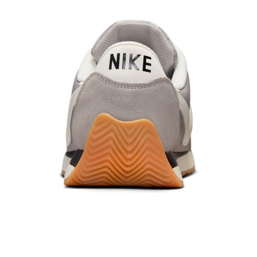 Nike zapatilla moda hombre NIKE PACIFIC vista trasera