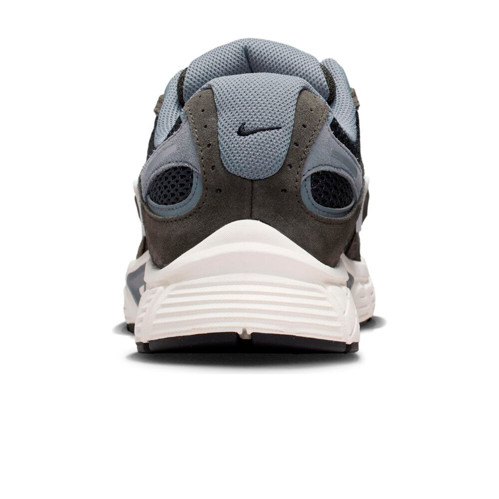 Nike zapatilla moda hombre NIKE V5 RNR SUEDE 2 vista trasera