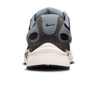 Nike zapatilla moda hombre NIKE V5 RNR SUEDE 2 vista trasera
