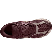 Nike zapatilla moda hombre NIKE V5 RNR SUEDE 2 vista trasera