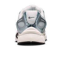 Nike zapatilla moda hombre NIKE V5 RNR vista trasera