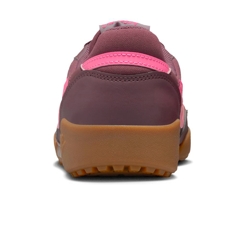 Nike zapatilla moda mujer W NIKE TERRA MANTA vista trasera