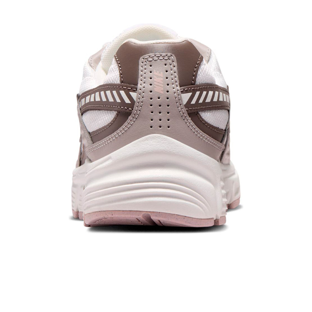 Nike zapatilla moda mujer WMNS NIKE INITIATOR vista trasera
