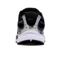 Nike zapatilla moda niño V5 RNR (GS) vista trasera