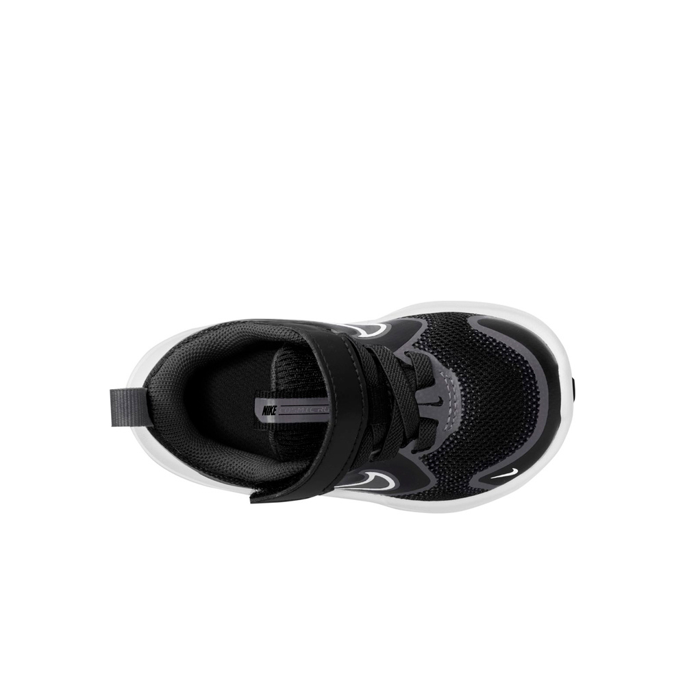 Nike zapatilla multideporte bebe COSMIC RUNNER (TD) 05