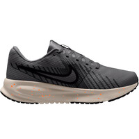 NIKE RUN DEFY