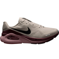 NIKE STRUCTURE 26
