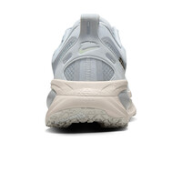 Nike zapatilla running hombre NIKE VOMERO 18 GTX vista trasera