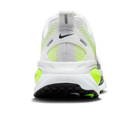 Nike zapatilla running hombre NIKE VOMERO 18 vista trasera