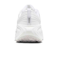 Nike zapatilla running hombre NIKE VOMERO PLUS vista trasera