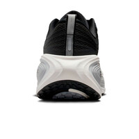 Nike zapatilla running hombre NIKE VOMERO PLUS vista trasera