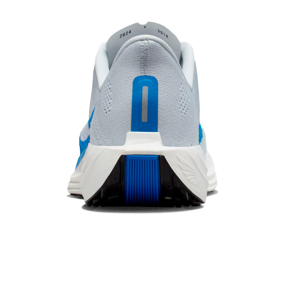 Nike zapatilla running hombre PEGASUS PLUS vista trasera