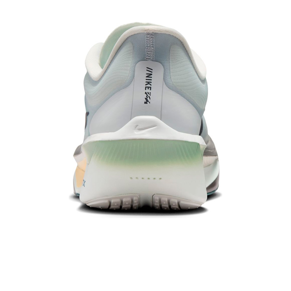 Nike zapatilla running hombre ZOOM FLY 6 vista trasera