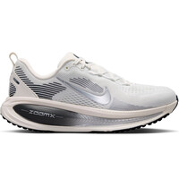 W NIKE VOMERO 18 ESS