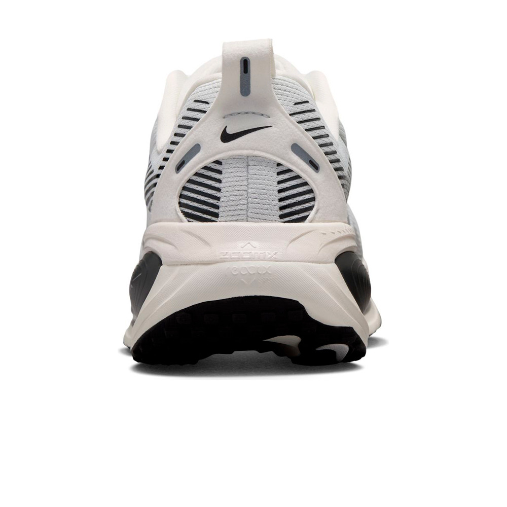 Nike zapatilla running mujer W NIKE VOMERO 18 ESS vista trasera