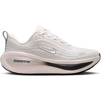 W NIKE VOMERO PLUS ESS
