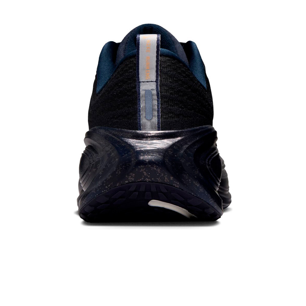 Nike zapatilla running mujer W NIKE VOMERO PLUS KH vista trasera