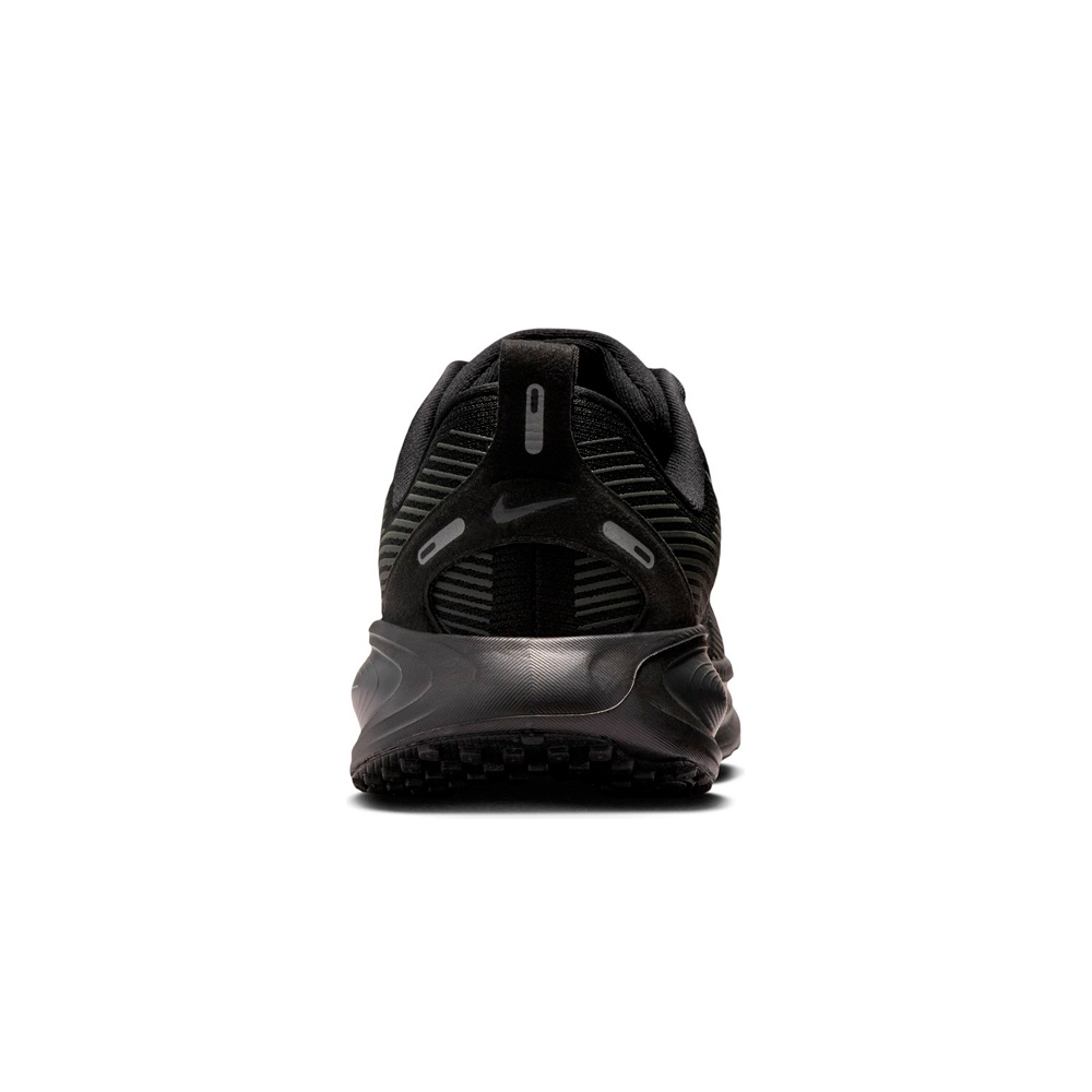Nike zapatilla running niño VOMERO 18 (GS) 03