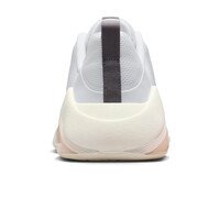 Nike zapatillas fitness mujer W NIKE AIR ZOOM BELLA 7 vista trasera