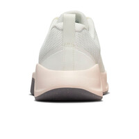 Nike zapatillas fitness mujer W NIKE MC TRAINER 3 vista trasera