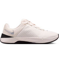 W NIKE MC TRAINER 4