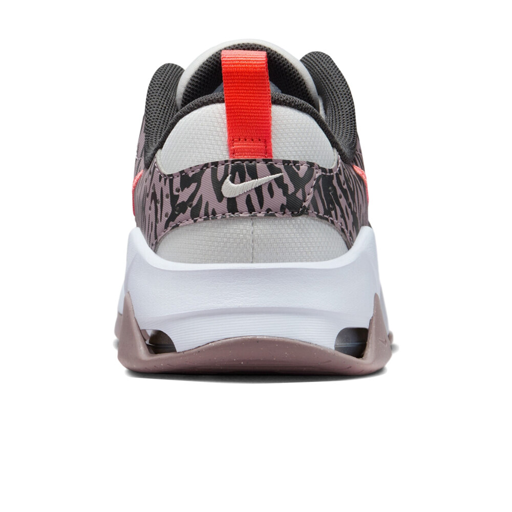 Nike zapatillas fitness mujer W NIKE ZOOM BELLA 6 PRM vista trasera