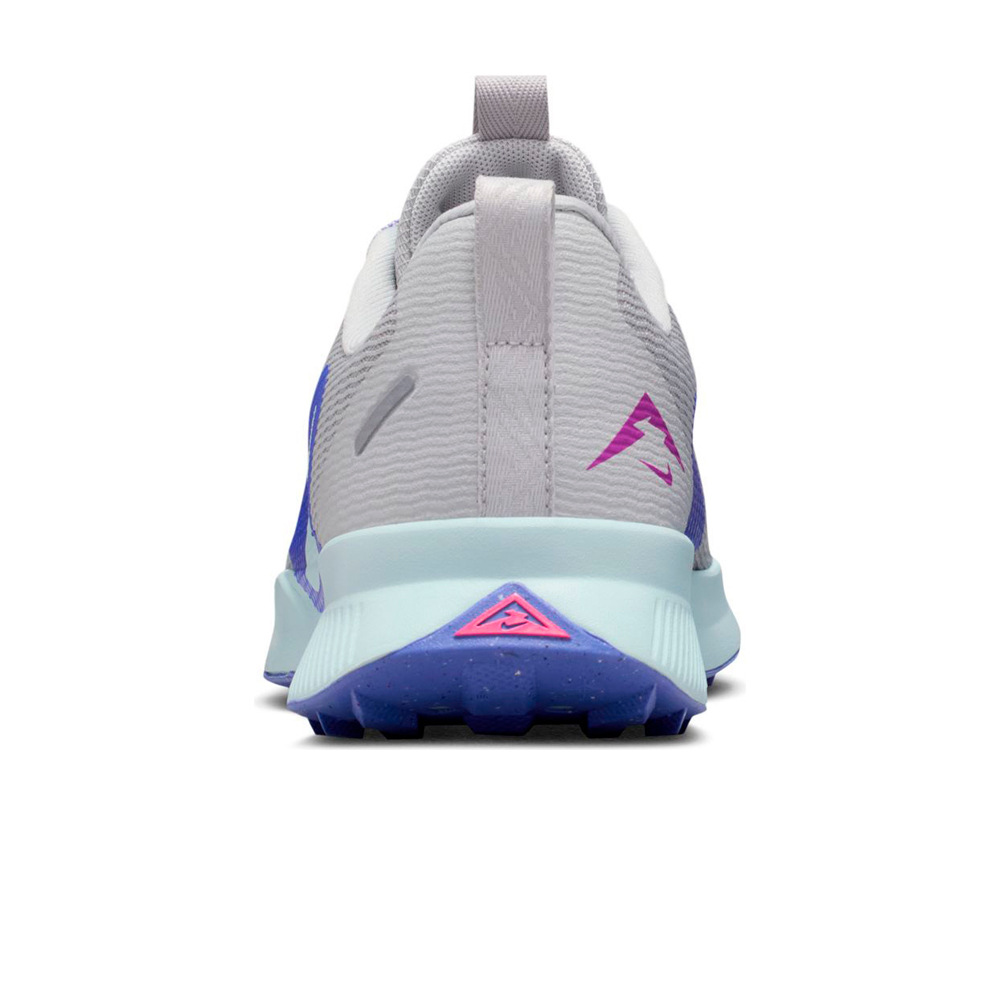 Nike zapatillas trail mujer W NIKE JUNIPER TRAIL 3 vista trasera