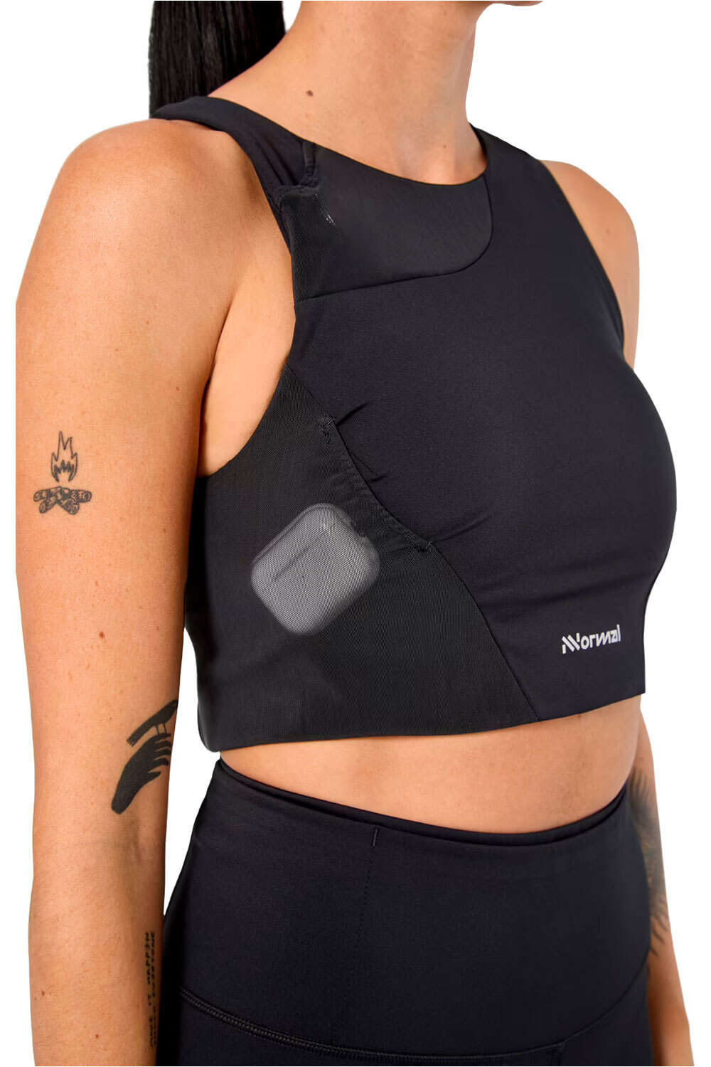 Nnormal camiseta tirantes running Trail Crop Top 02 W vista detalle
