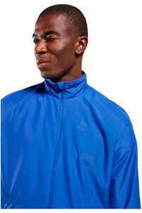 Odlo CHAQUETA RUNNING HOMBRE Jacket ESSENTIAL LIGHT 03