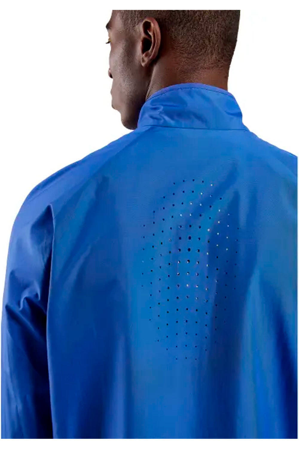 Odlo CHAQUETA RUNNING HOMBRE Jacket ESSENTIAL LIGHT vista detalle