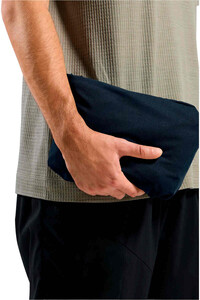 Odlo chaqueta softshell hombre ESSENTIAL WINDBREAKER 04