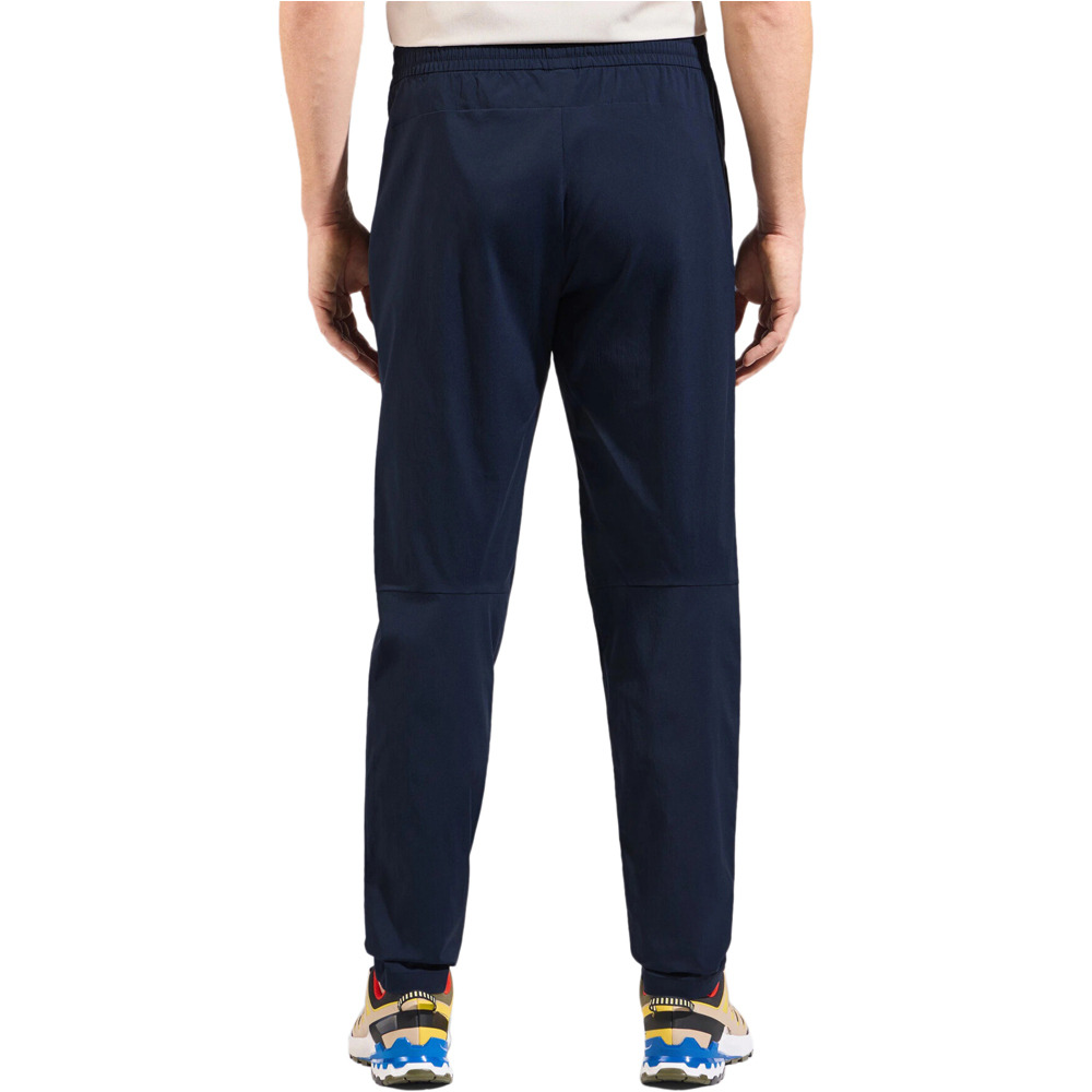 Odlo pantalón montaña hombre ESSENTIAL vista trasera