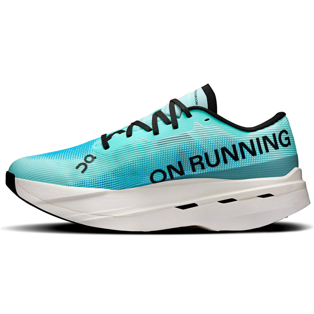 On zapatilla running hombre Cloudboom Volt puntera