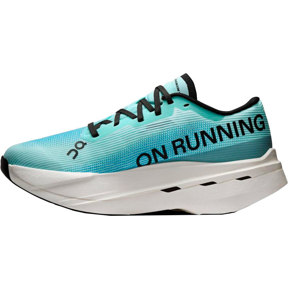 On zapatilla running mujer W Cloudboom Volt puntera