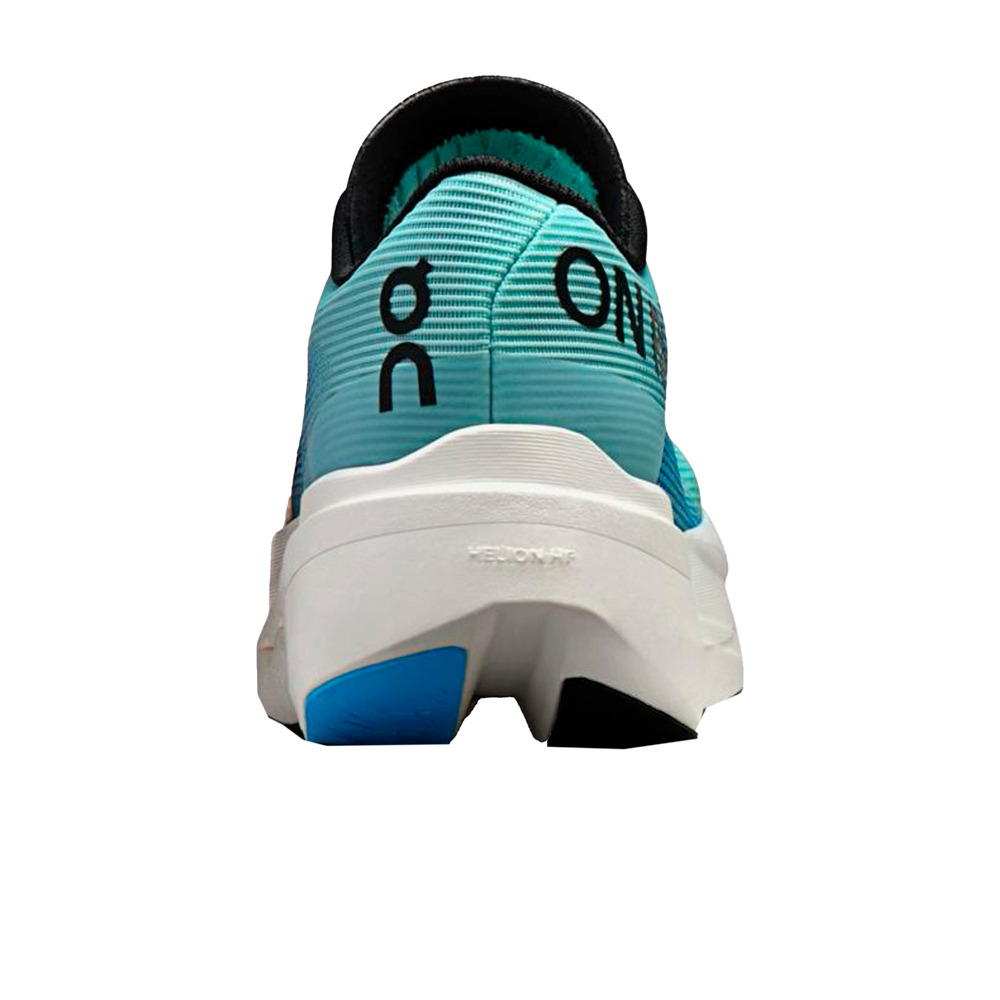 On zapatilla running mujer W Cloudboom Volt vista trasera