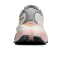 On zapatilla running mujer W Cloudrunner 3 Max vista trasera
