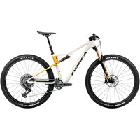 OIZ M10 AXS 2026