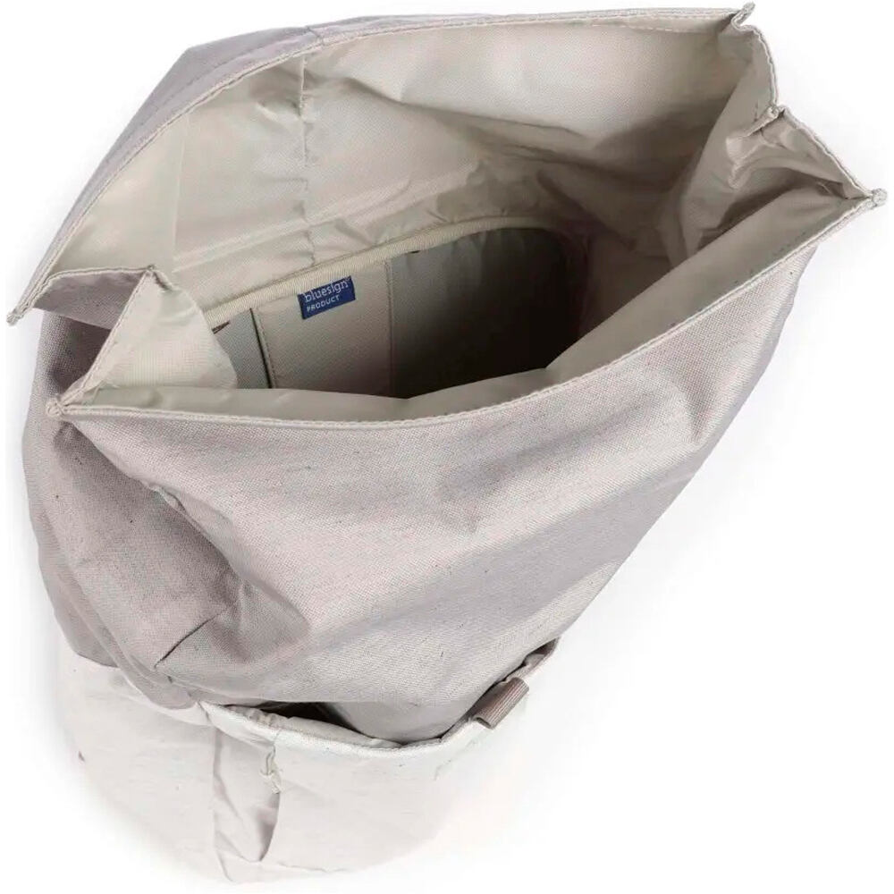 Osprey mochila montaña ARCANE ROLL TOP 04