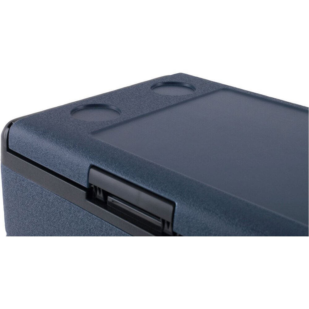 Outwell nevera isotérmica ARCTIC CHILL 40 l 12V-230V 07