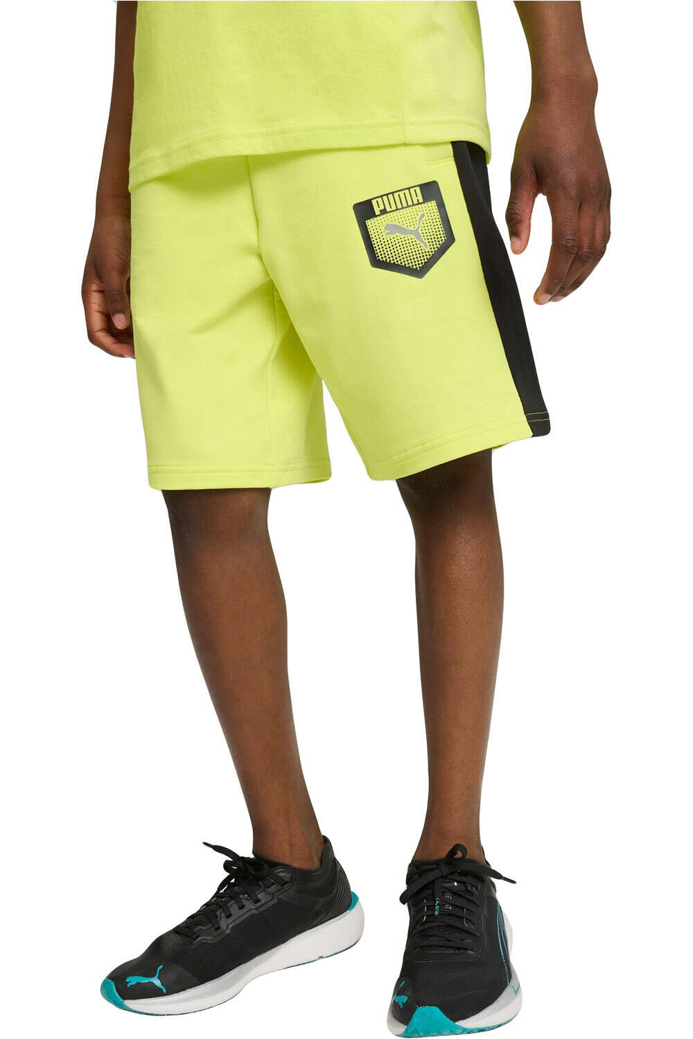 Puma bermuda niño ACTIVE SPORTS Graphic Sweat Shorts TR B vista frontal