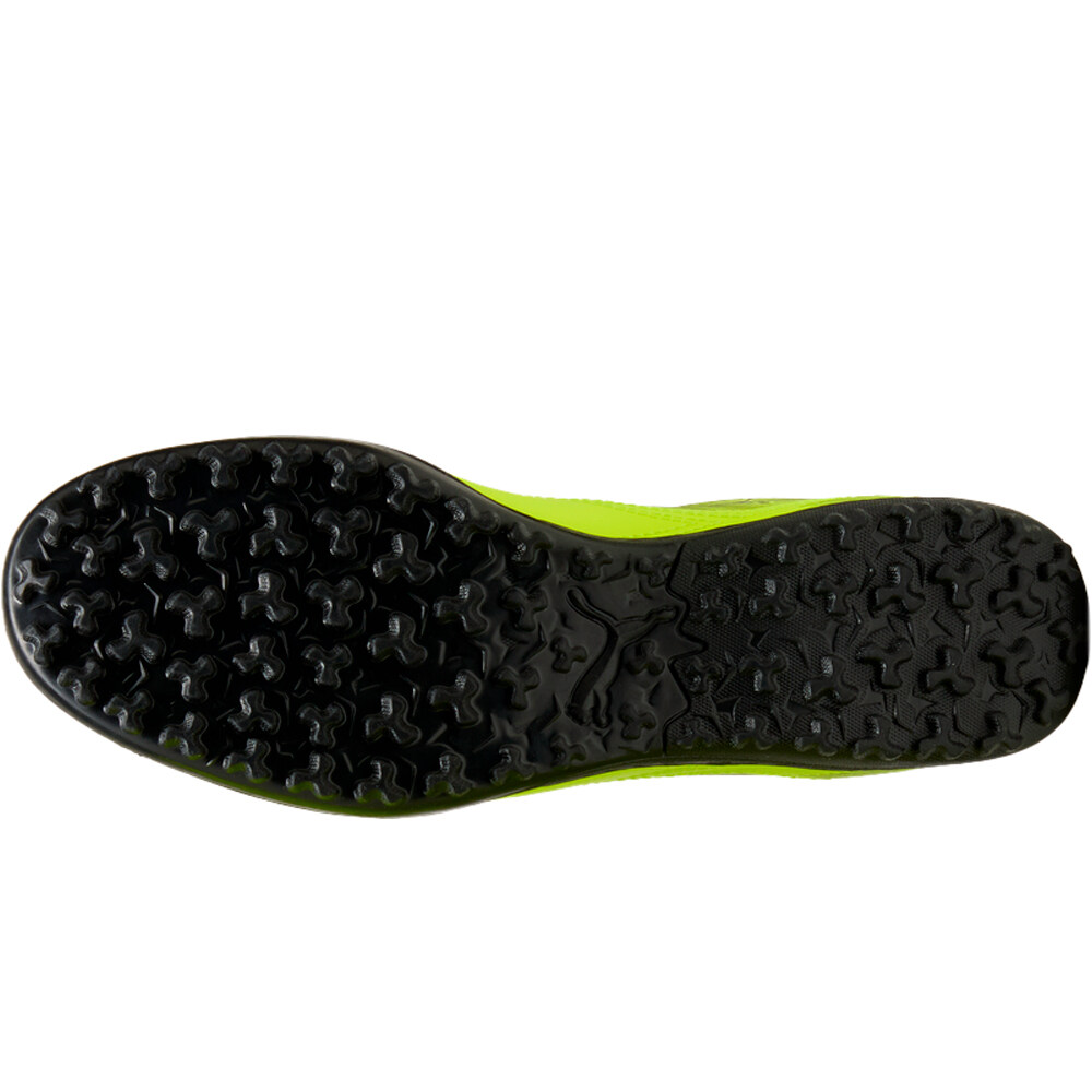 Puma botas de futbol multitaco y terreno duro RAPID TT vista trasera