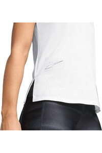 Puma camiseta entrenamiento manga corta mujer W RUN GRAPHIC MESH T 03