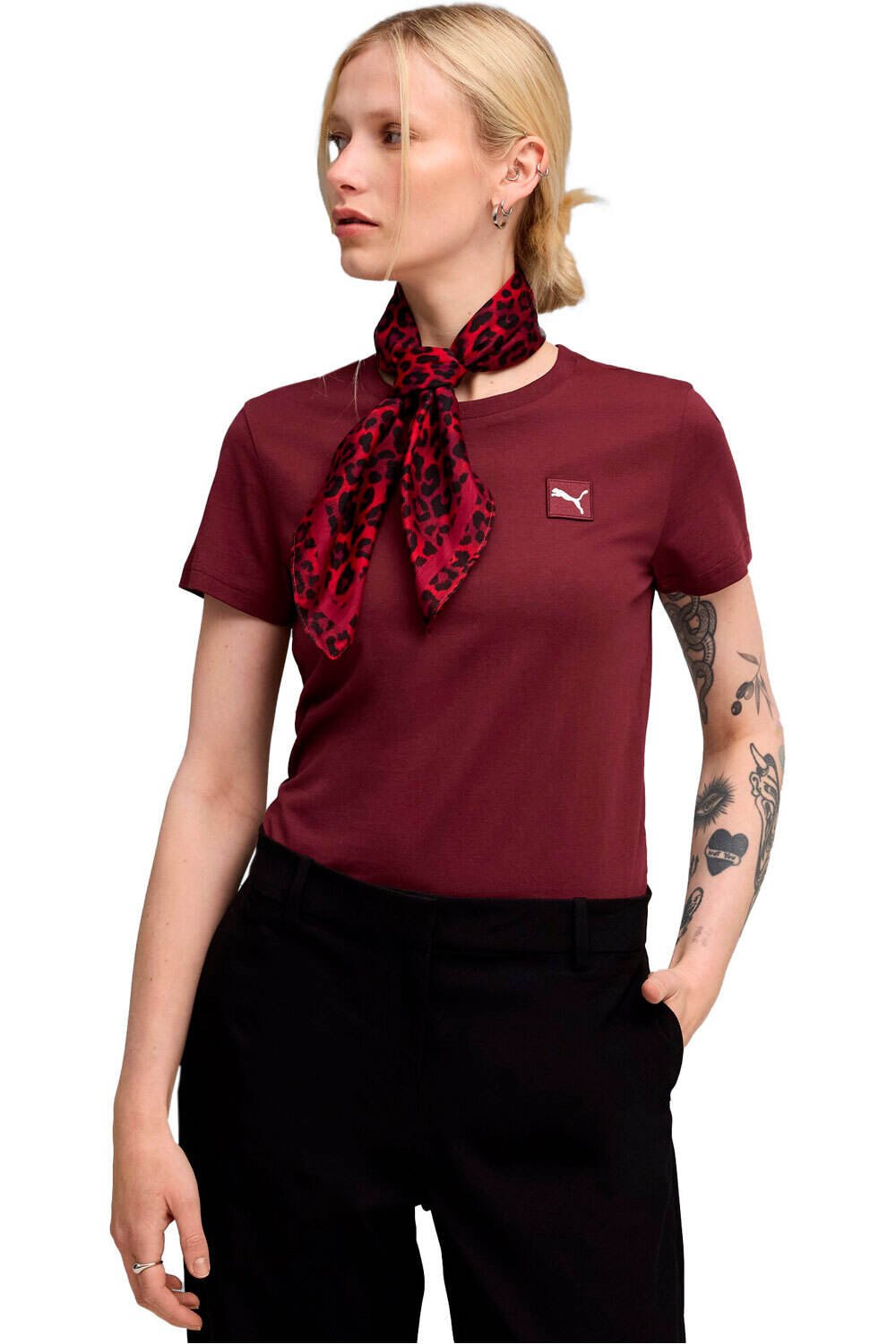 Puma camiseta manga corta mujer ESS ELEVATED Tee vista frontal